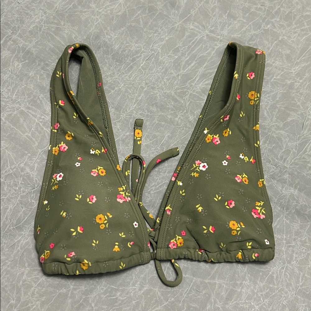 •AERIE• Bikini Top!